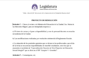 Citación a la Ministra por cierre de cursos